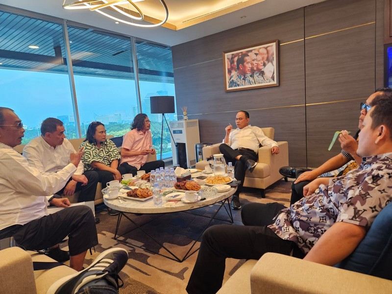 Gerakan Budaya Menanam Pohon Kebangsaan: Melestarikan Alam Nusantara Melalui Konser “Suara Alam Nusantara”