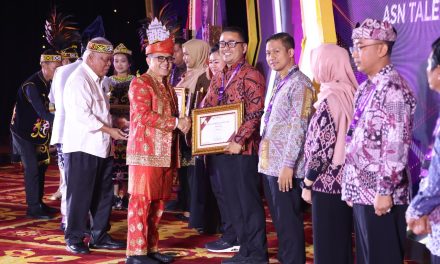 Gagas Inovasi School of Randang, Novit Ardy Raih Penghargaan ASN Berprestasi Nasional
