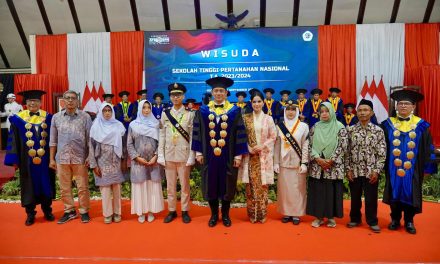 Apresiasi Wisudawan Terbaik STPN Tahun Akademik 2023/2024, Menteri AHY: Perlu Disiapkan Program Studi Banding untuk Menambah Wawasan