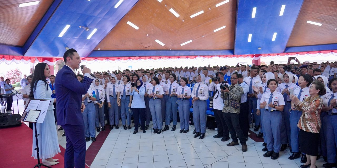Kehadiran Menteri AHY sebagai Lulusan Terbaik Berikan Semangat bagi Siswa SMA Taruna Nusantara