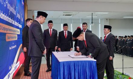 Lantik 327 Pejabat Kementerian ATR/BPN, Menteri AHY Harapkan Pejabat yang Dilantik Berikan Dampak Terbaik bagi Institusi dan Masyarakat