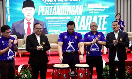 Buka Kejuaraan Karate Hantaru 2024, Menteri AHY Harap Ajang ini Tumbuhkan Rasa Percaya Diri untuk Menjaga Kehormatan Institusi