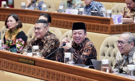 537 Perusahaan Kelapa Sawit Beroperasi Tanpa HGU, Menteri Nusron Sampaikan akan Ada Sanksi