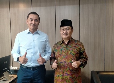 Polisi Garda Terdepan Kawal dan Amankan Kedaulatan Lingkungan Hidup</br>Prof. Dr. H. Jimly Asshiddiqie, S.H., M.H., Apresiasi Terbosan Kapolda Banten Irjen. Pol. Suyudi Ario Seto, S.IK., S.H., Program Menanam Pohon Kebangsaan