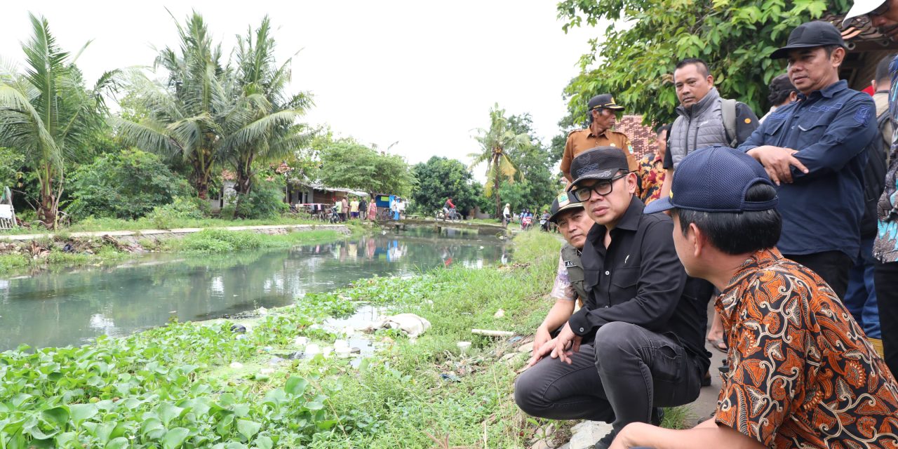 Dialog dengan Petani di Karawang, Wamendagri Bima Arya Telepon Mendes Sampaikan Aspirasi Kesejahteraan Ulu-Ulu