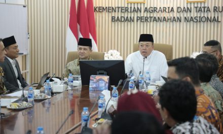 Ajak Menteri Transmigrasi Sukseskan Kebijakan Satu Peta, Menteri Nusron Ingin Tuntaskan Masalah Batas Tanah