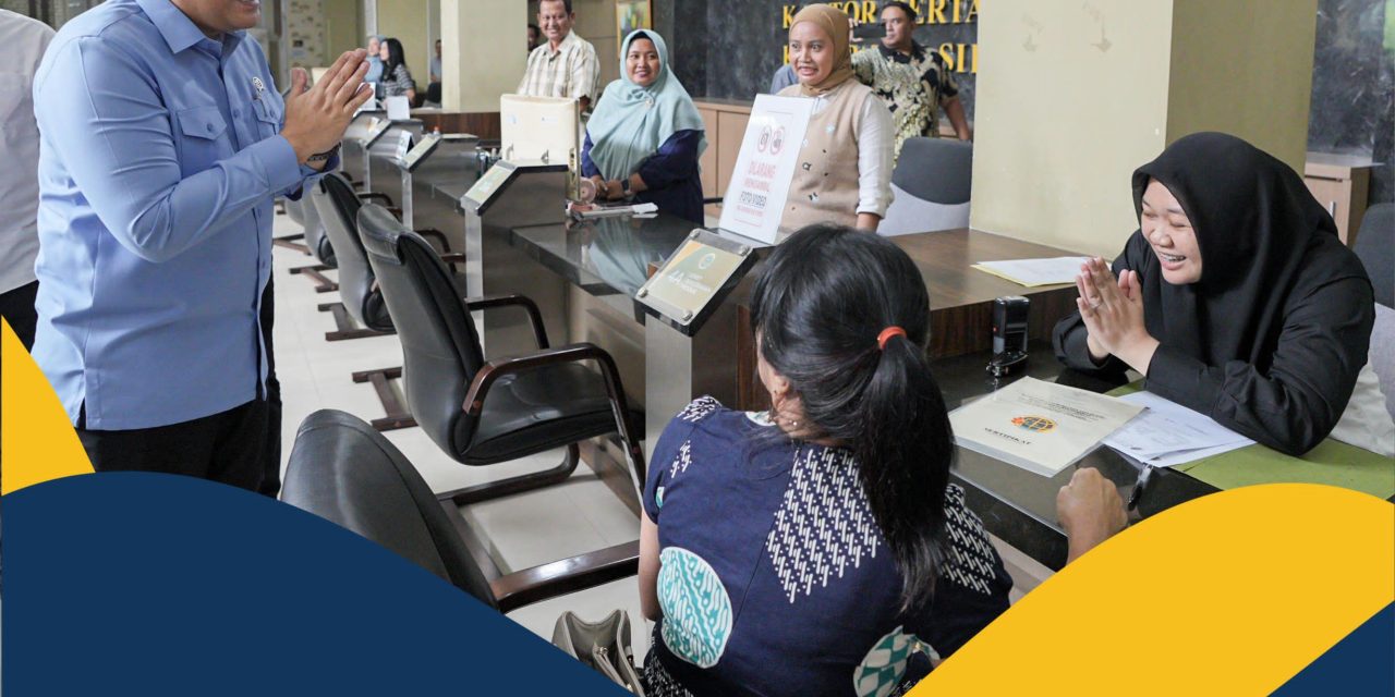 Tinjau PELATARAN di Kantah Kabupaten Sidoarjo, Wamen Ossy: Peningkatan Layanan Pertanahan kepada Masyarakat