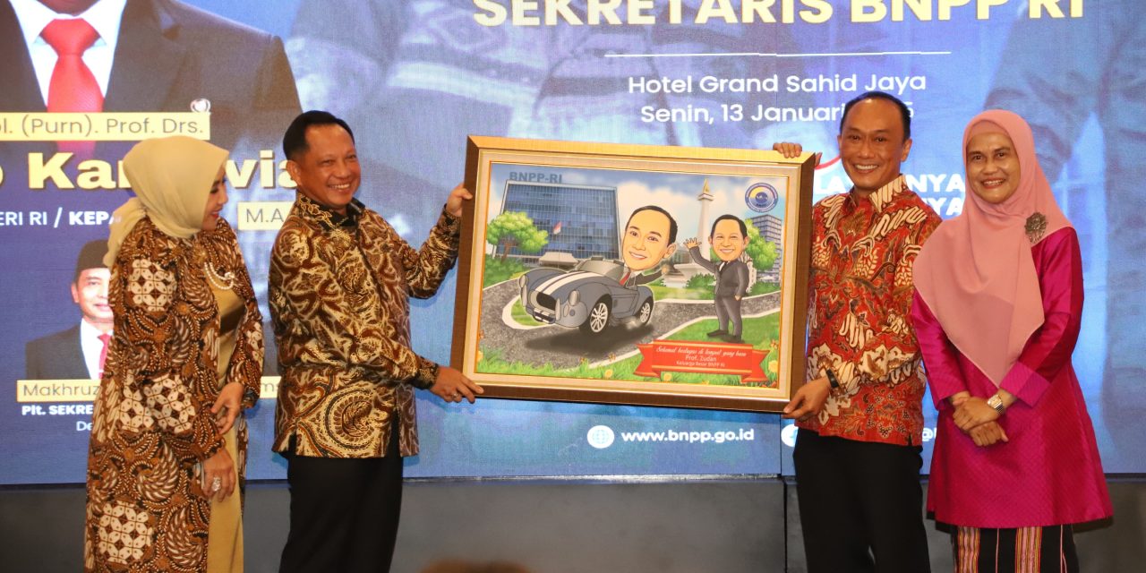 Mendagri Nilai Kapasitas Zudan Arif Fakrulloh Layak Jadi Kepala Badan Kepegawaian Negara