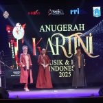 Nina Nugroho Hadirkan Koleksi Women in Power di AKMFI 2025