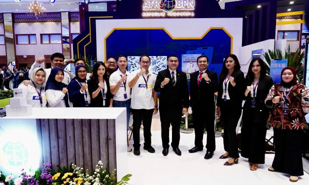 Wamen Ossy Tinjau Booth Kementerian ATR/BPN di ICI 2025, Perkenalkan Peran Strategis dalam Infrastruktur