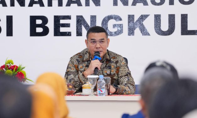 Pesan Wamen Ossy ke Jajaran Kanwil BPN Provinsi Bengkulu: Peraturan Perundangan Harus sebagai Prinsip