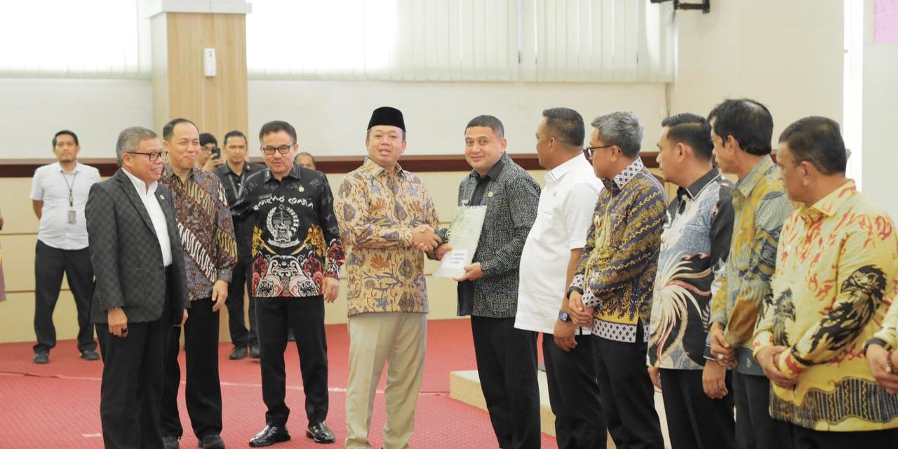 Percepat Sertipikasi, Menteri Nusron Imbau Kepala Daerah Se-Sulsel Ringankan BPHTB bagi Masyarakat